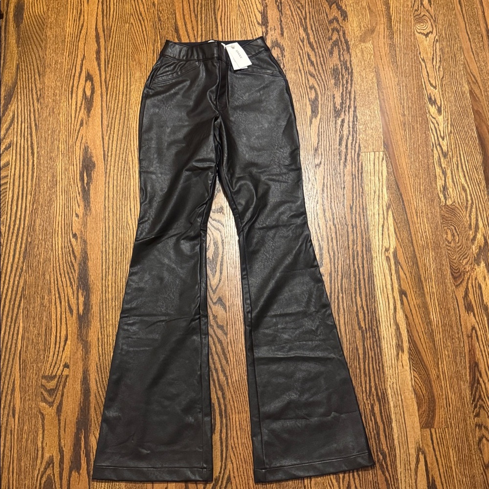 NWT Spanx Leather Like Black Luxe Flare Pants XS - Picture 5 of 9